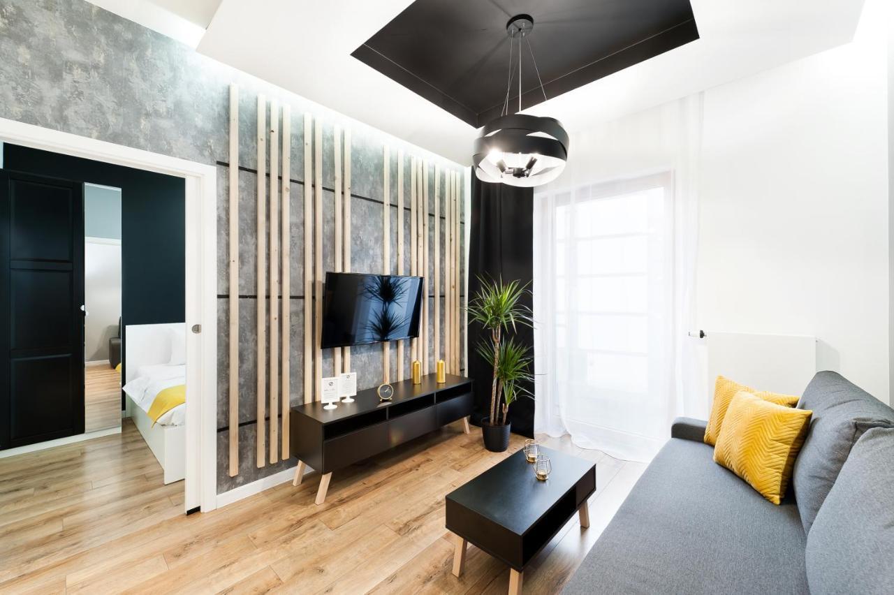 Central Apartments By Bed&Bath كراكوفيا المظهر الخارجي الصورة